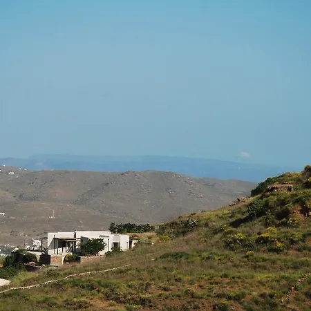 360 View Village House Дом отдыха Skaladhos